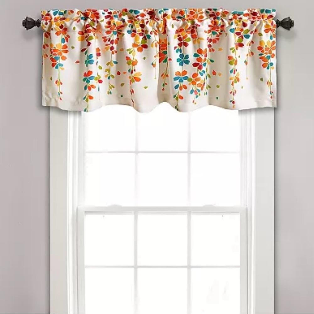 NWOT. 2 Lush Decor Weeping Flowers Window Valance